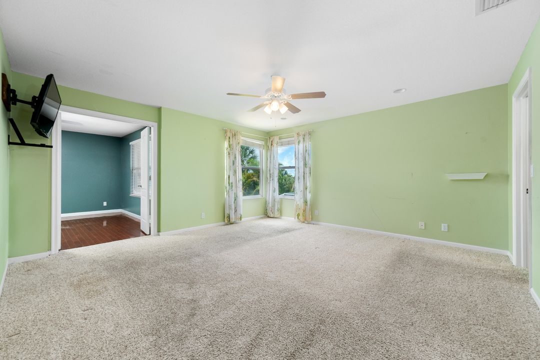 For Sale: $619,999 (5 beds, 3 baths, 2897 Square Feet)