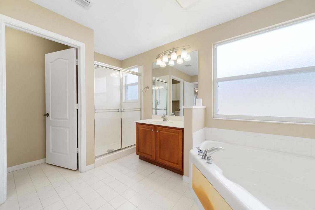 For Sale: $619,999 (5 beds, 3 baths, 2897 Square Feet)