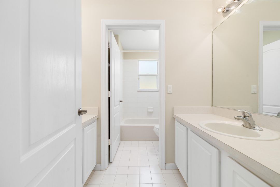 For Sale: $619,999 (5 beds, 3 baths, 2897 Square Feet)