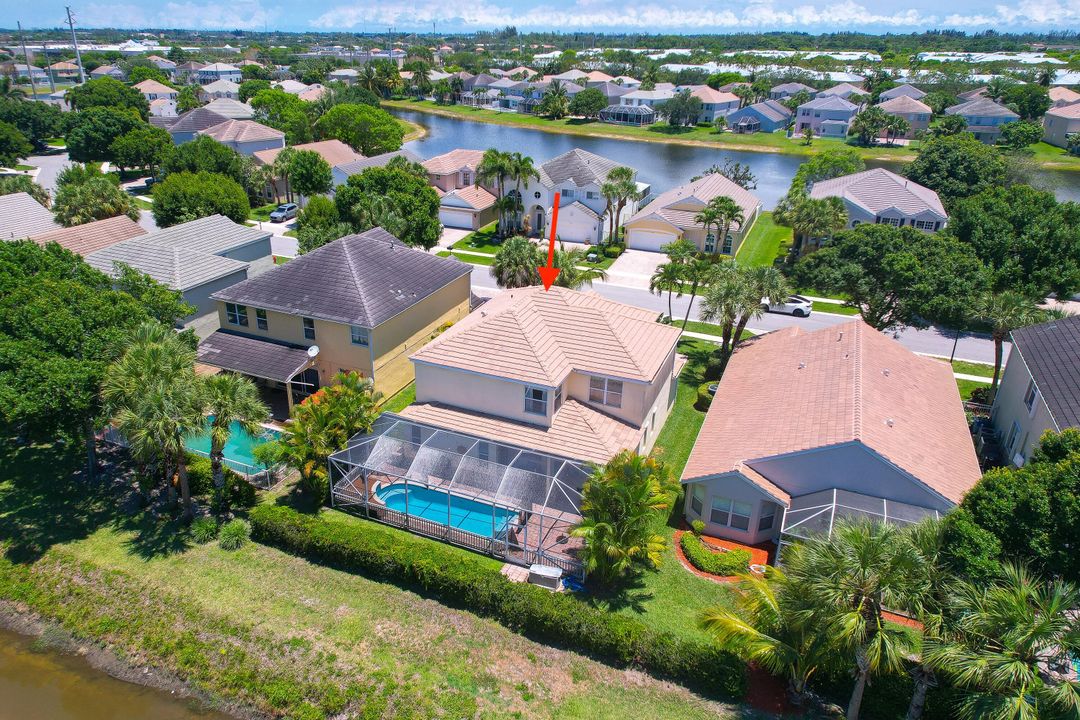 For Sale: $619,999 (5 beds, 3 baths, 2897 Square Feet)