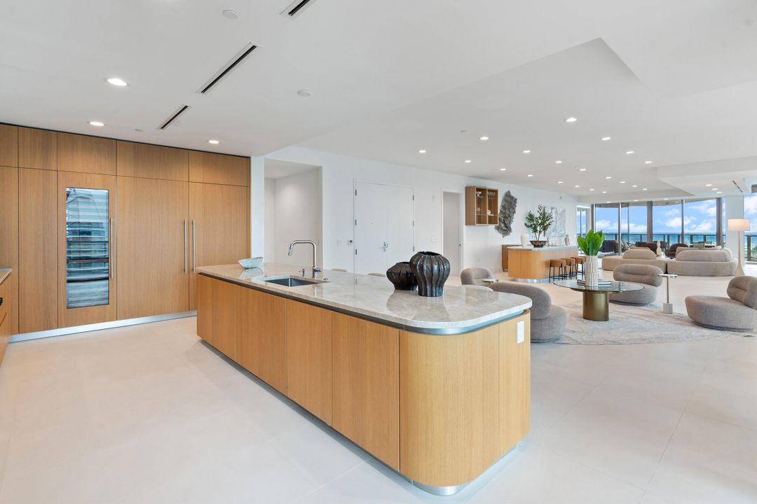 En Venta: $13,795,000 (4 camas, 5 baños, 4436 Pies cuadrados)