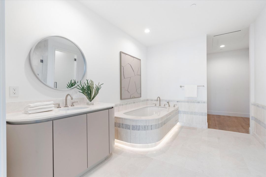 En Venta: $13,795,000 (4 camas, 5 baños, 4436 Pies cuadrados)