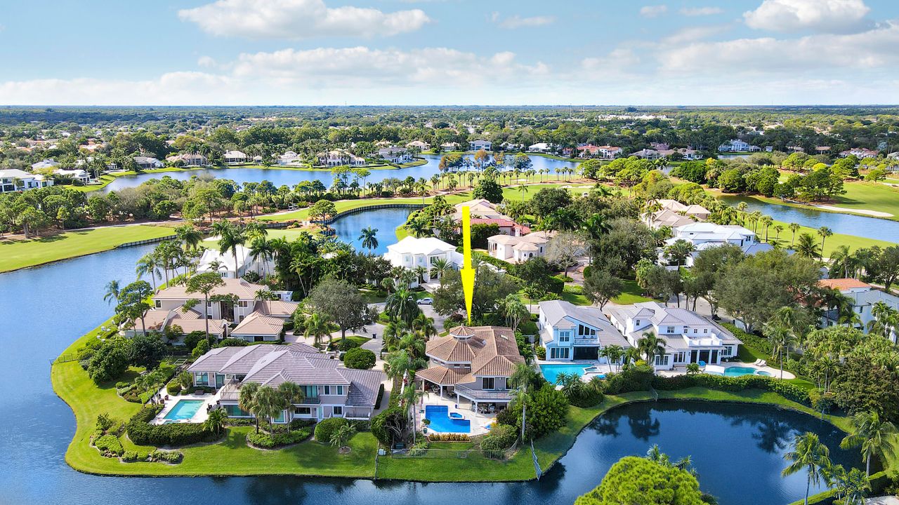 For Sale: $2,775,000 (4 beds, 5 baths, 3567 Square Feet)