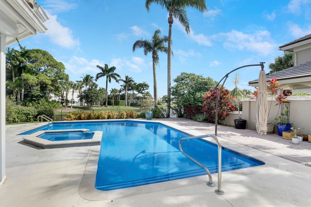 For Sale: $2,775,000 (4 beds, 5 baths, 3567 Square Feet)