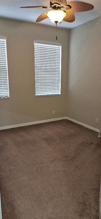 出租: $3,400 (3 贝兹, 2 浴室, 1507 平方英尺)