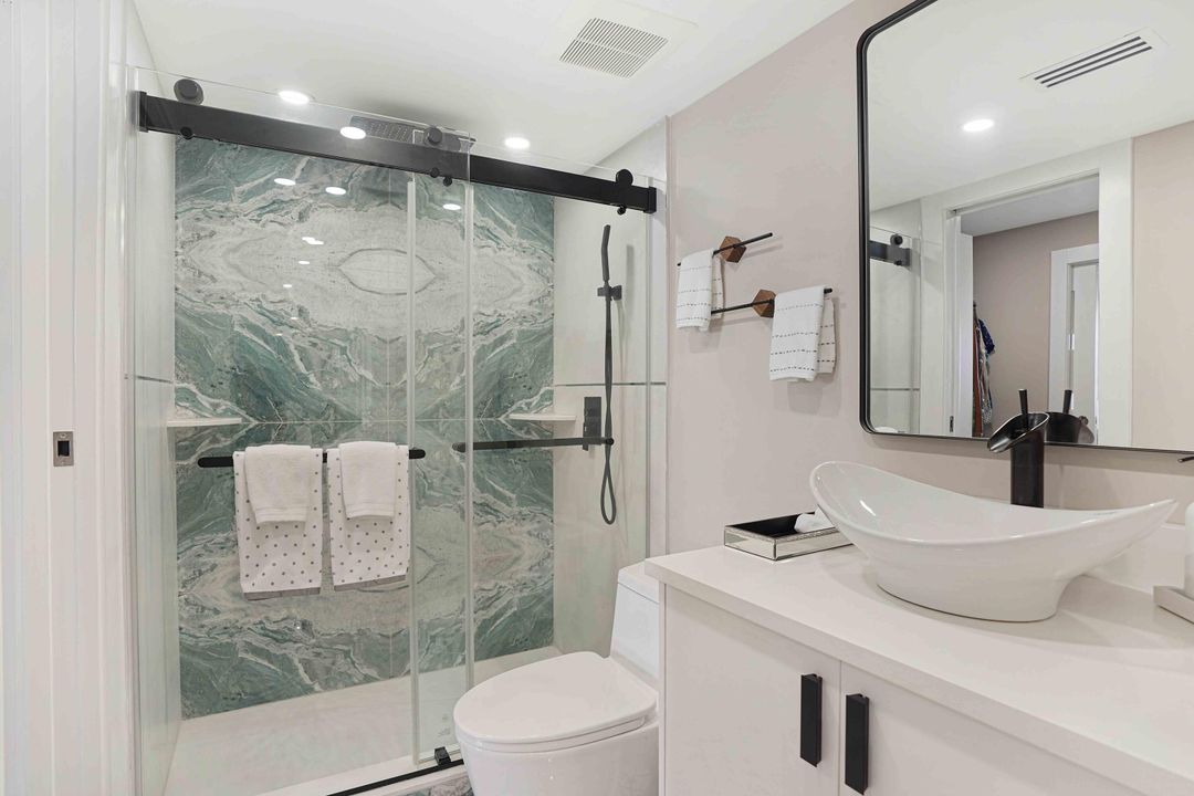 待售: $895,000 (2 贝兹, 2 浴室, 1330 平方英尺)