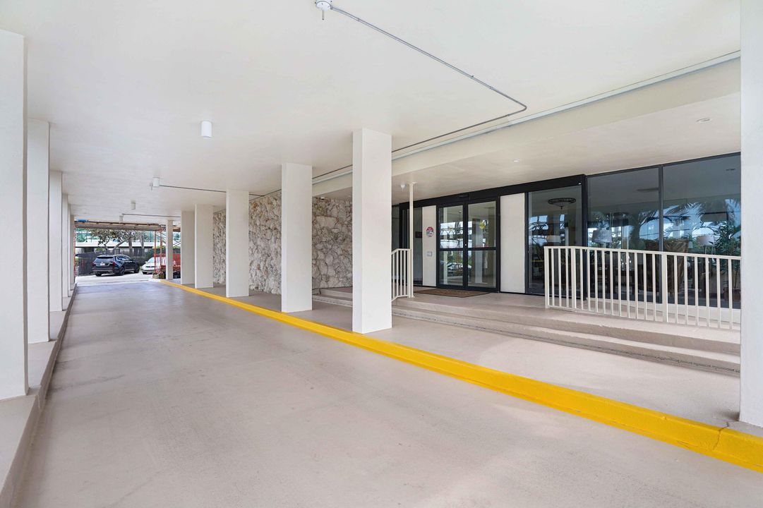 待售: $895,000 (2 贝兹, 2 浴室, 1330 平方英尺)