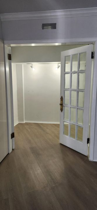 En Renta: $1,950 (0 camas, 1 baños, 600 Pies cuadrados)