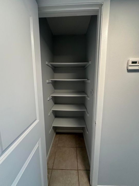 В аренду: $1,175 (1 спален, 1 ванн, 700 Квадратных фут)