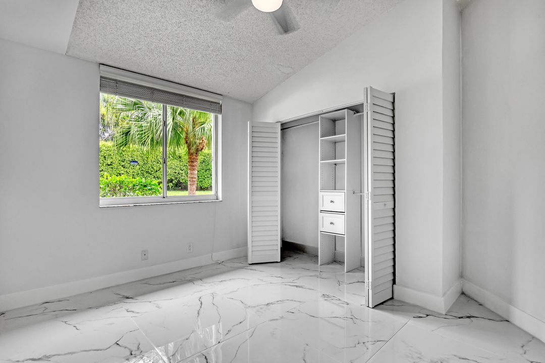 For Sale: $495,000 (3 beds, 2 baths, 1566 Square Feet)