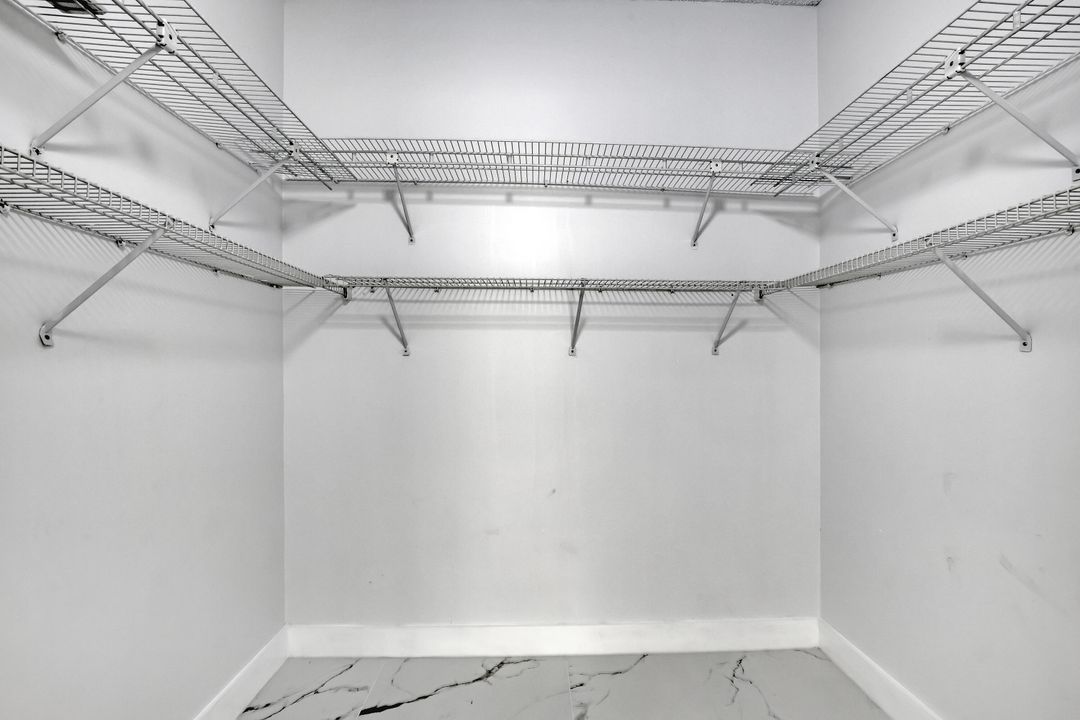 For Sale: $495,000 (3 beds, 2 baths, 1566 Square Feet)