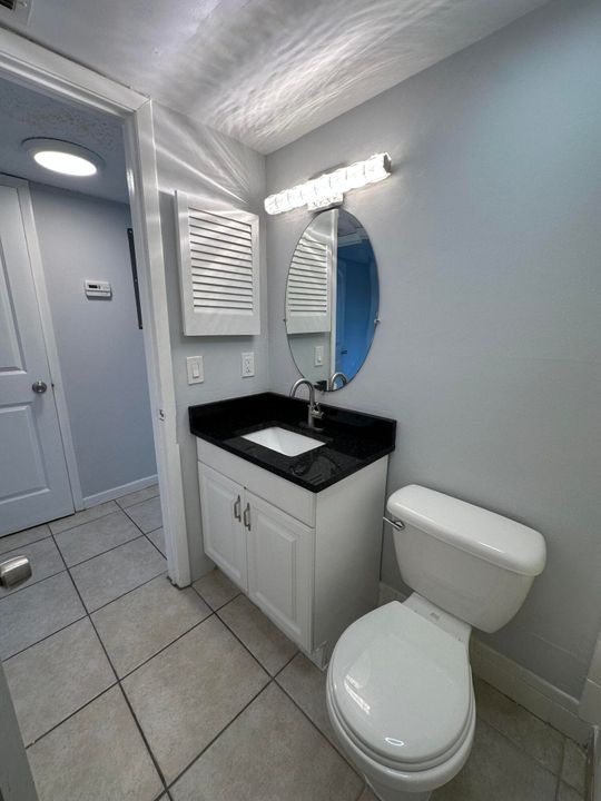 В аренду: $1,175 (1 спален, 1 ванн, 700 Квадратных фут)