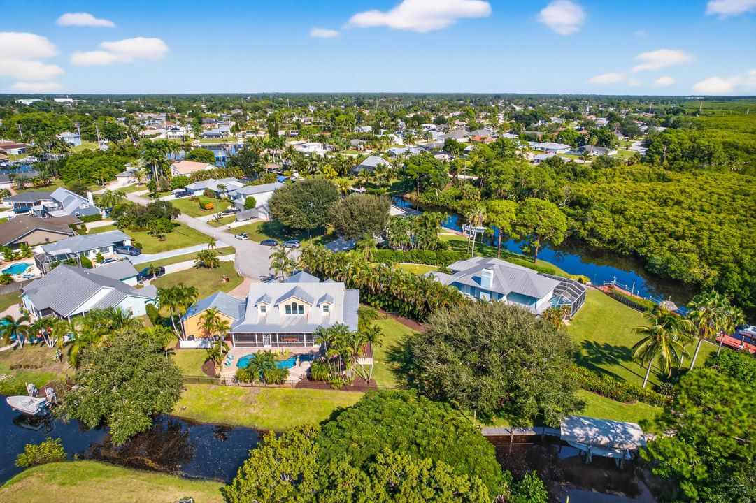 For Sale: $1,250,000 (3 beds, 2 baths, 2443 Square Feet)