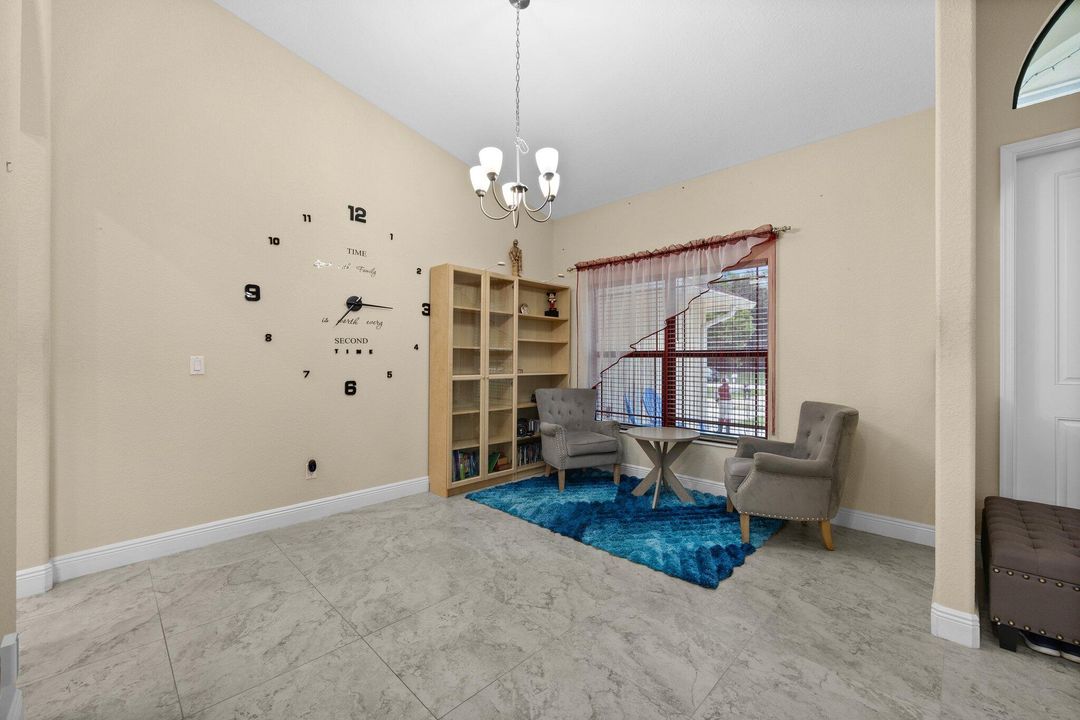 待售: $849,999 (3 贝兹, 2 浴室, 2246 平方英尺)