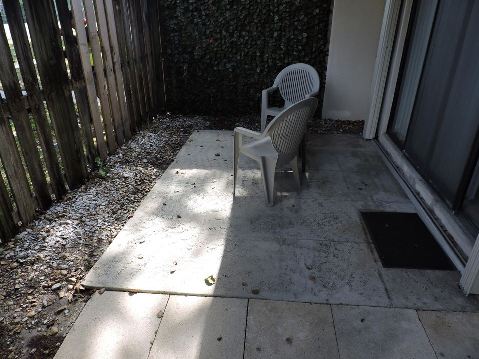 En Renta: $2,100 (2 camas, 2 baños, 1000 Pies cuadrados)