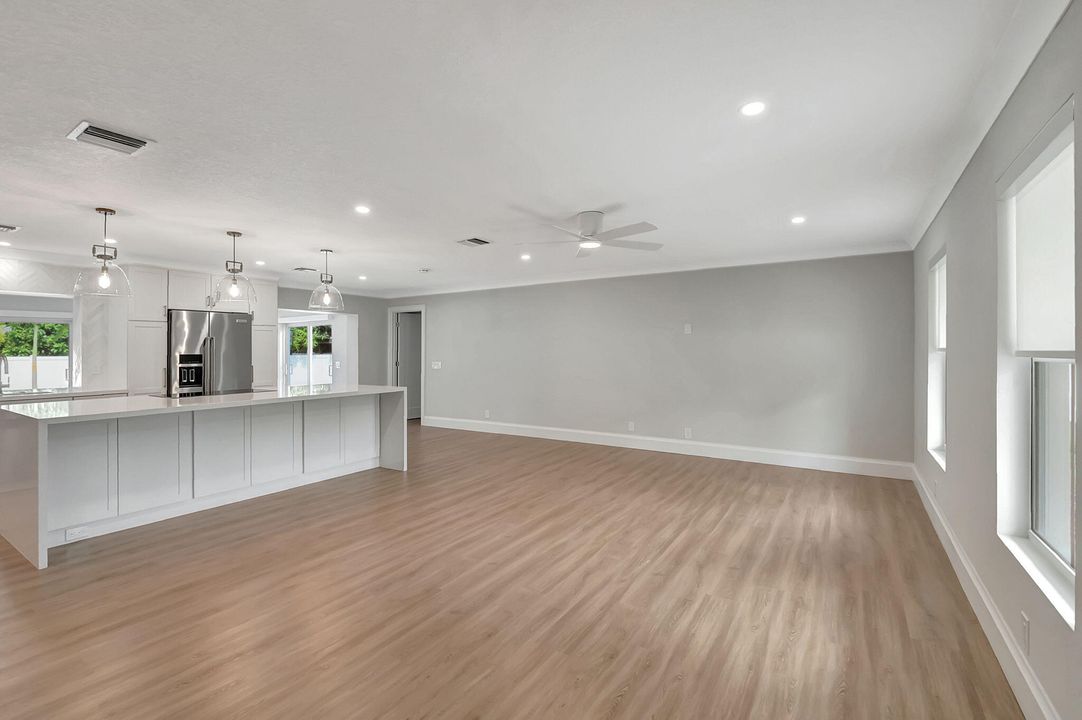 For Rent: $7,450 (3 beds, 2 baths, 1890 Square Feet)