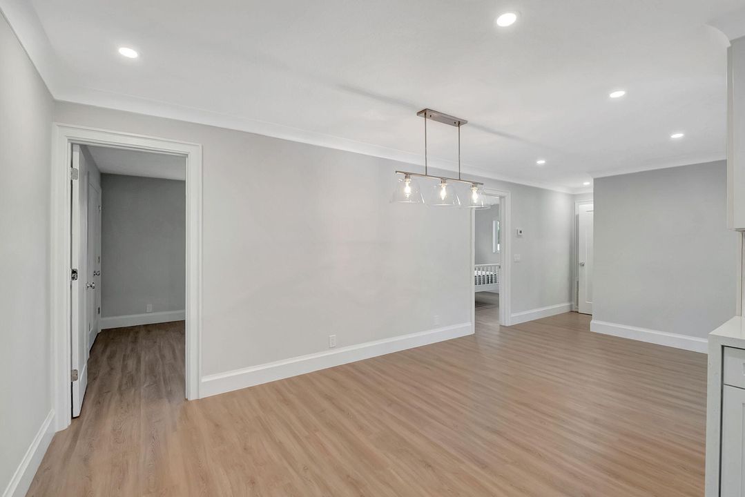 For Rent: $7,450 (3 beds, 2 baths, 1890 Square Feet)