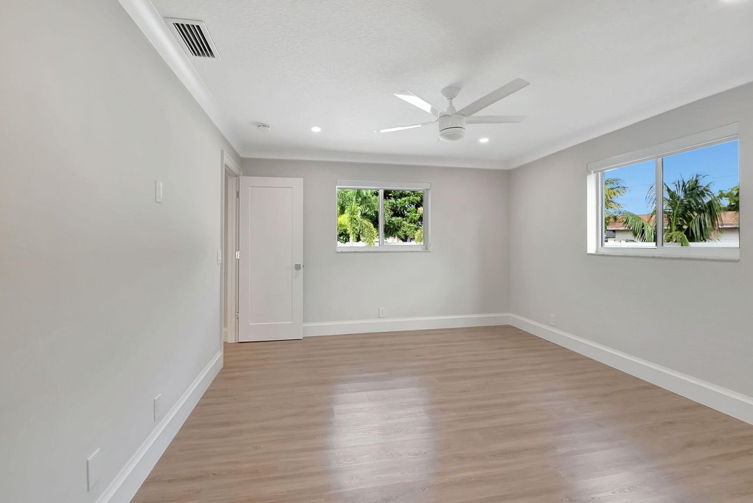 For Rent: $7,450 (3 beds, 2 baths, 1890 Square Feet)