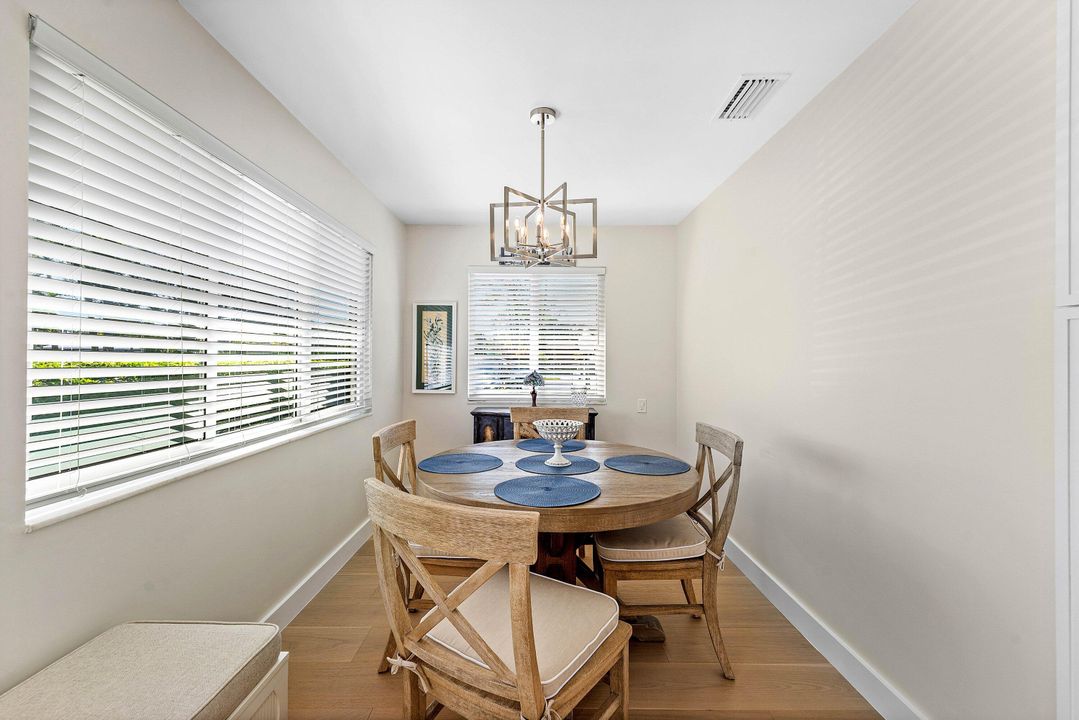 For Sale: $615,000 (2 beds, 2 baths, 1606 Square Feet)