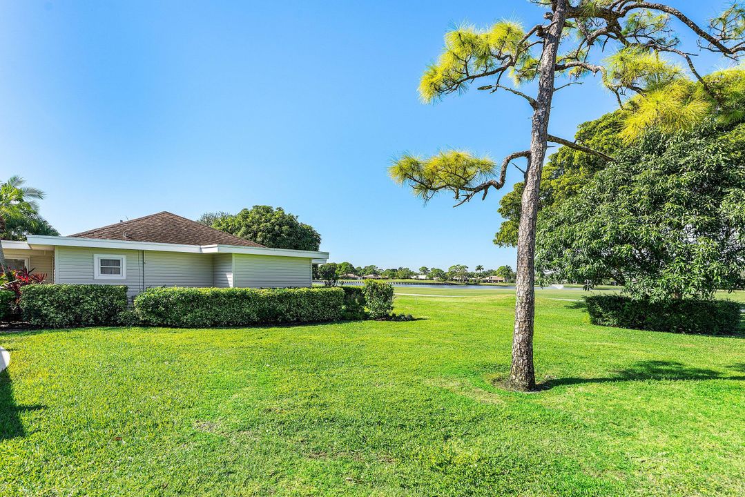 For Sale: $615,000 (2 beds, 2 baths, 1606 Square Feet)