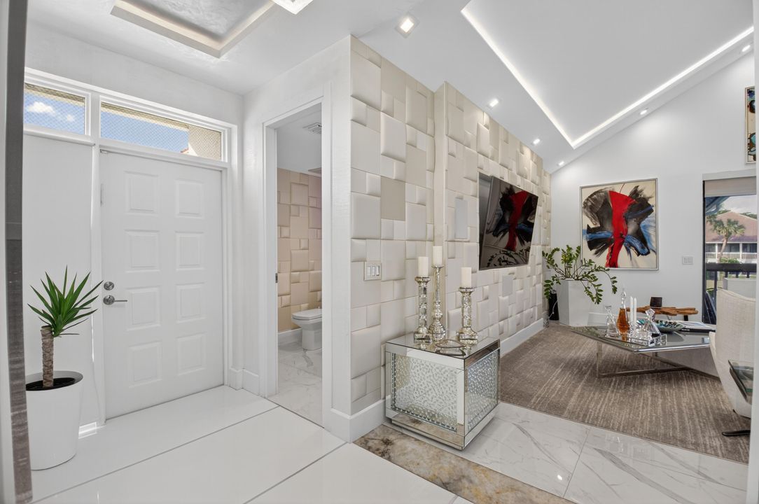 待售: $289,000 (1 贝兹, 1 浴室, 1104 平方英尺)