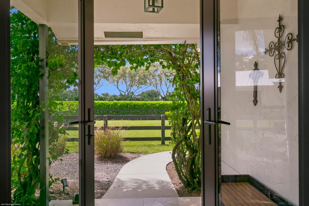 For Rent: $45,000 (4 beds, 3 baths, 2855 Square Feet)