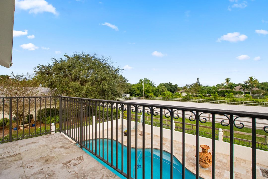 For Rent: $45,000 (4 beds, 3 baths, 2855 Square Feet)