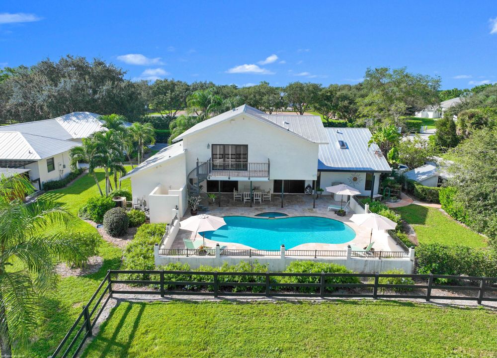 For Rent: $45,000 (4 beds, 3 baths, 2855 Square Feet)