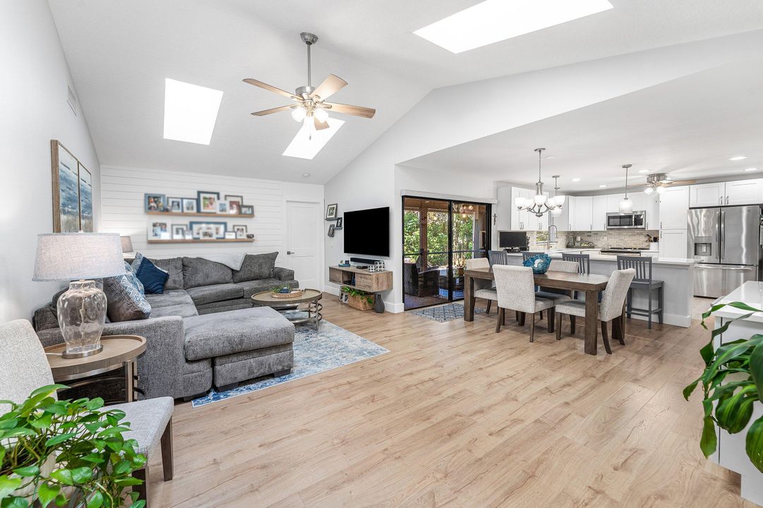 En Venta: $565,000 (2 camas, 2 baños, 1328 Pies cuadrados)