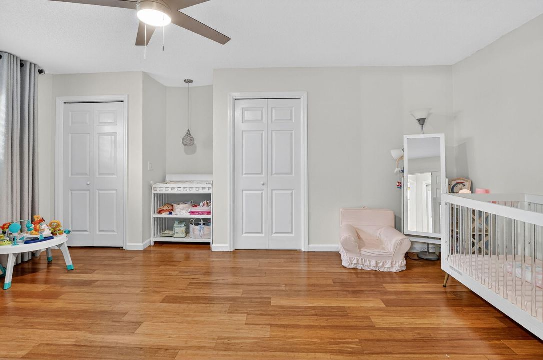 For Sale: $724,900 (3 beds, 3 baths, 1940 Square Feet)