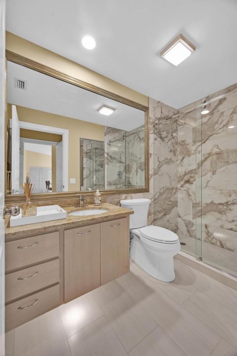 For Sale: $450,000 (2 beds, 2 baths, 1385 Square Feet)