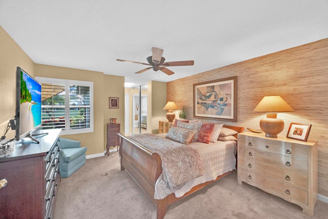 For Sale: $450,000 (2 beds, 2 baths, 1385 Square Feet)