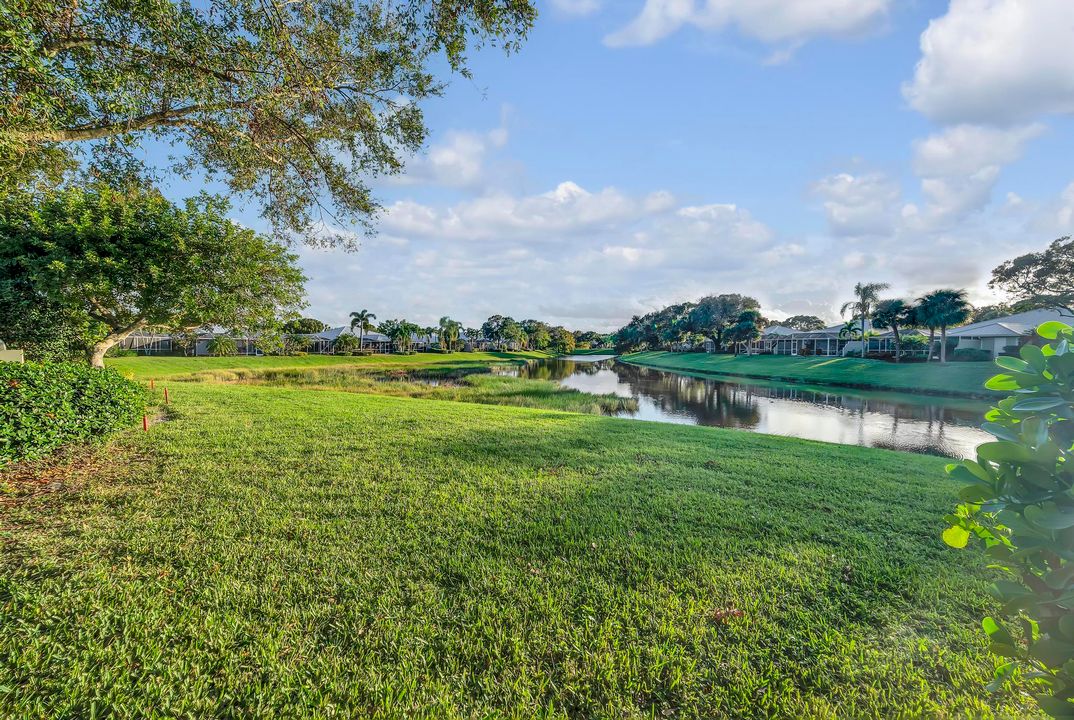 For Sale: $450,000 (2 beds, 2 baths, 1385 Square Feet)