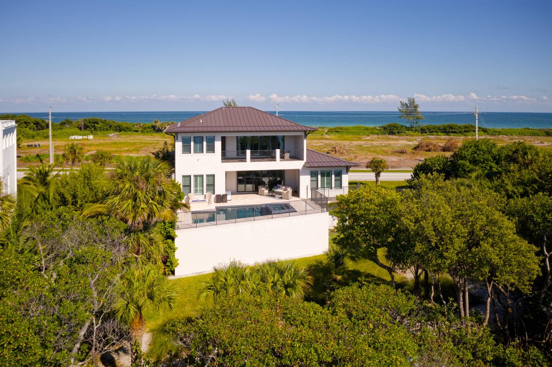 待售: $3,499,989 (4 贝兹, 3 浴室, 3807 平方英尺)