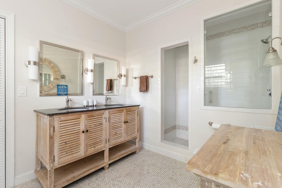 En Renta: $7,800 (3 camas, 2 baños, 1851 Pies cuadrados)