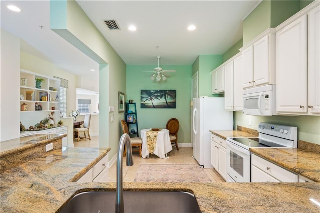 For Sale: $369,900 (3 beds, 2 baths, 2050 Square Feet)