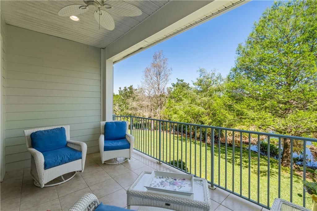 For Sale: $369,900 (3 beds, 2 baths, 2050 Square Feet)