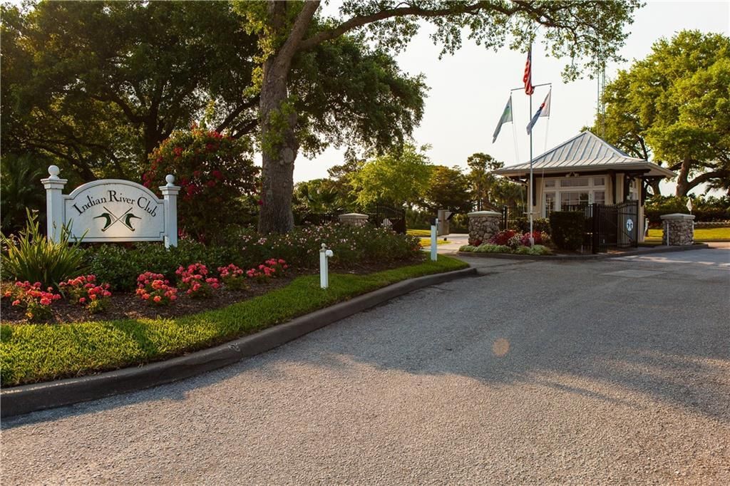 For Sale: $369,900 (3 beds, 2 baths, 2050 Square Feet)