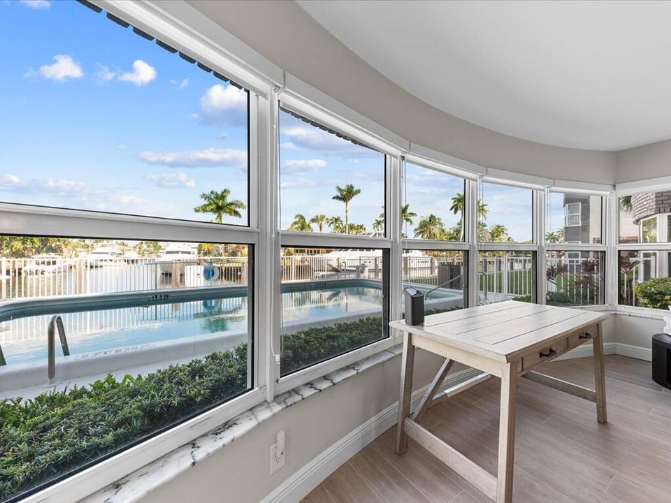 На продажу: $514,950 (2 спален, 2 ванн, 1300 Квадратных фут)