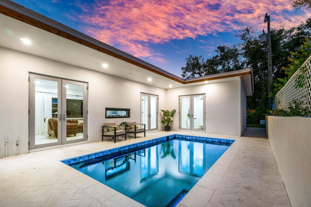 For Rent: $16,000 (4 beds, 3 baths, 2145 Square Feet)