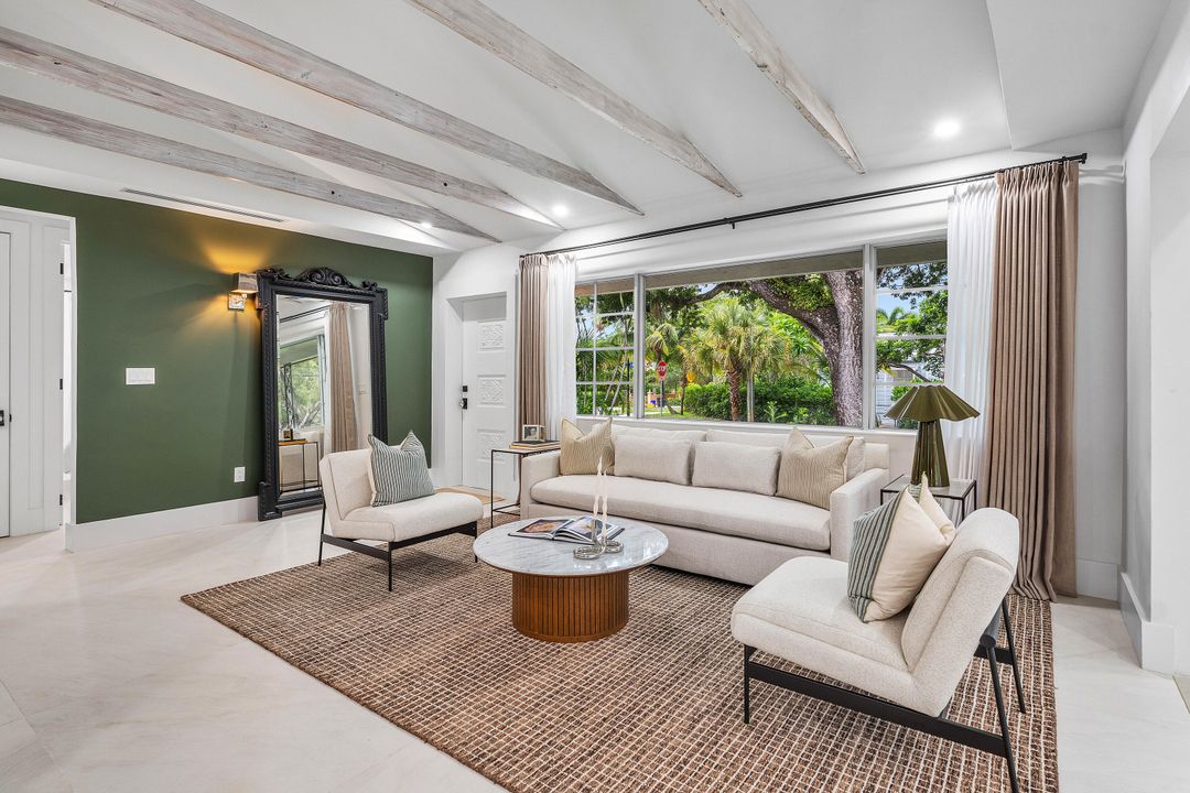 For Rent: $16,000 (4 beds, 3 baths, 2145 Square Feet)