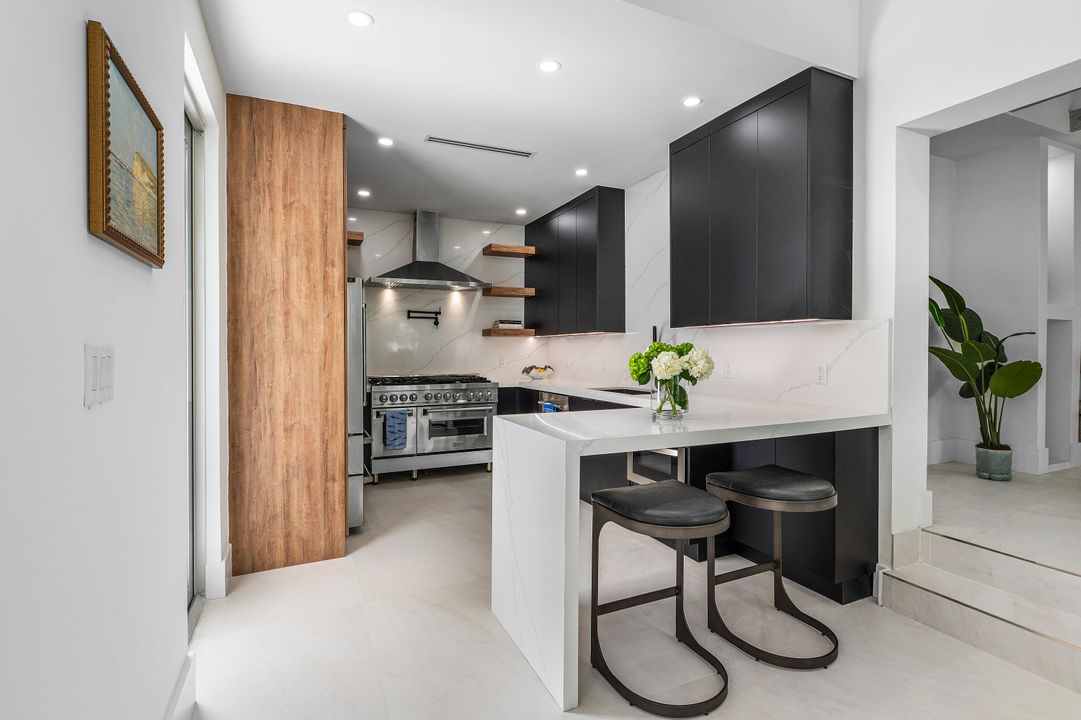 For Rent: $16,000 (4 beds, 3 baths, 2145 Square Feet)