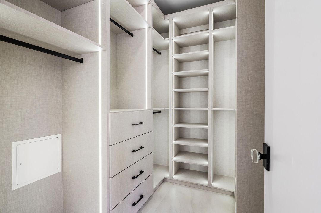 For Rent: $16,000 (4 beds, 3 baths, 2145 Square Feet)