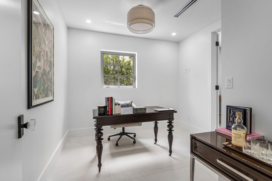 For Rent: $16,000 (4 beds, 3 baths, 2145 Square Feet)