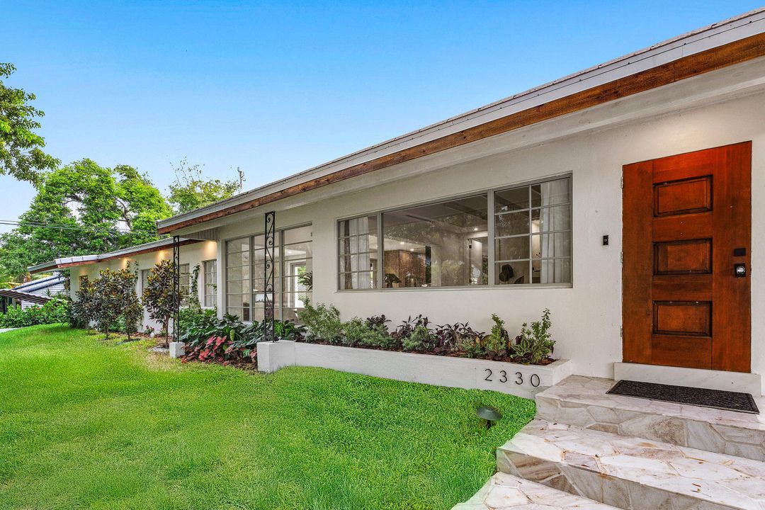 For Rent: $16,000 (4 beds, 3 baths, 2145 Square Feet)