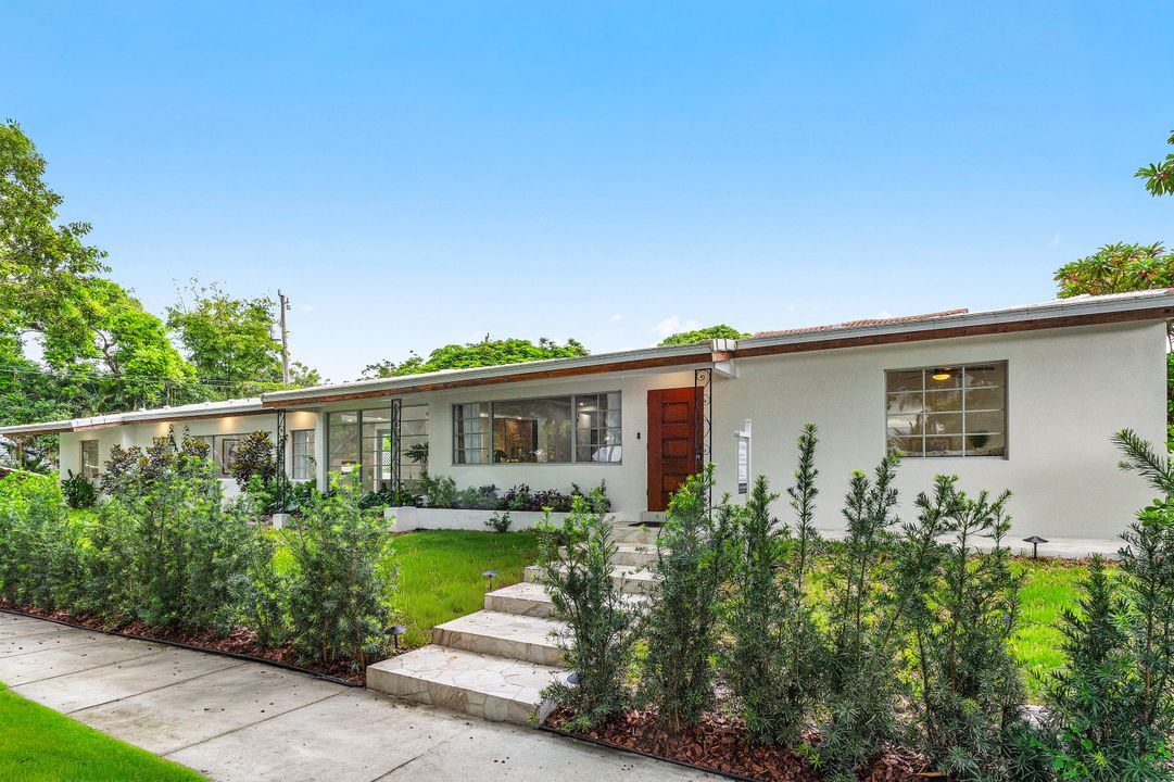 For Rent: $16,000 (4 beds, 3 baths, 2145 Square Feet)