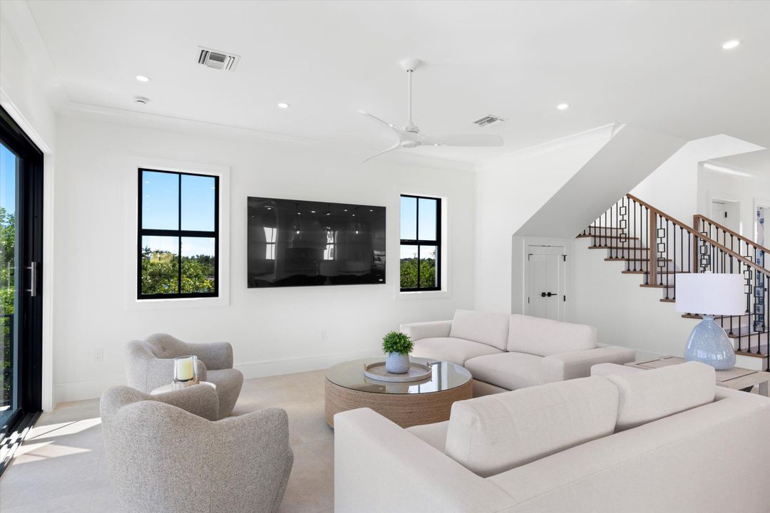 待售: $4,125,000 (5 贝兹, 5 浴室, 6514 平方英尺)