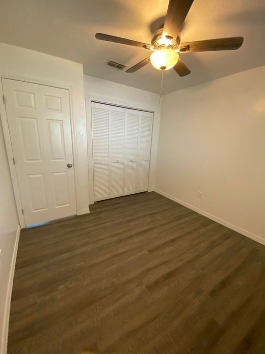 For Rent: $2,800 (4 beds, 2 baths, 1728 Square Feet)