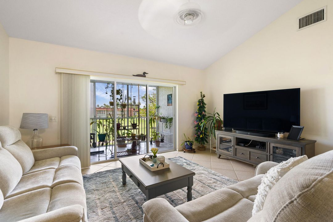 For Sale: $298,000 (3 beds, 2 baths, 1450 Square Feet)