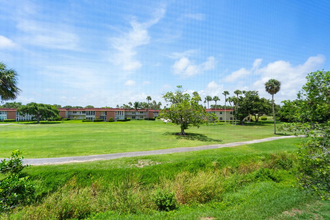 For Sale: $298,000 (3 beds, 2 baths, 1450 Square Feet)